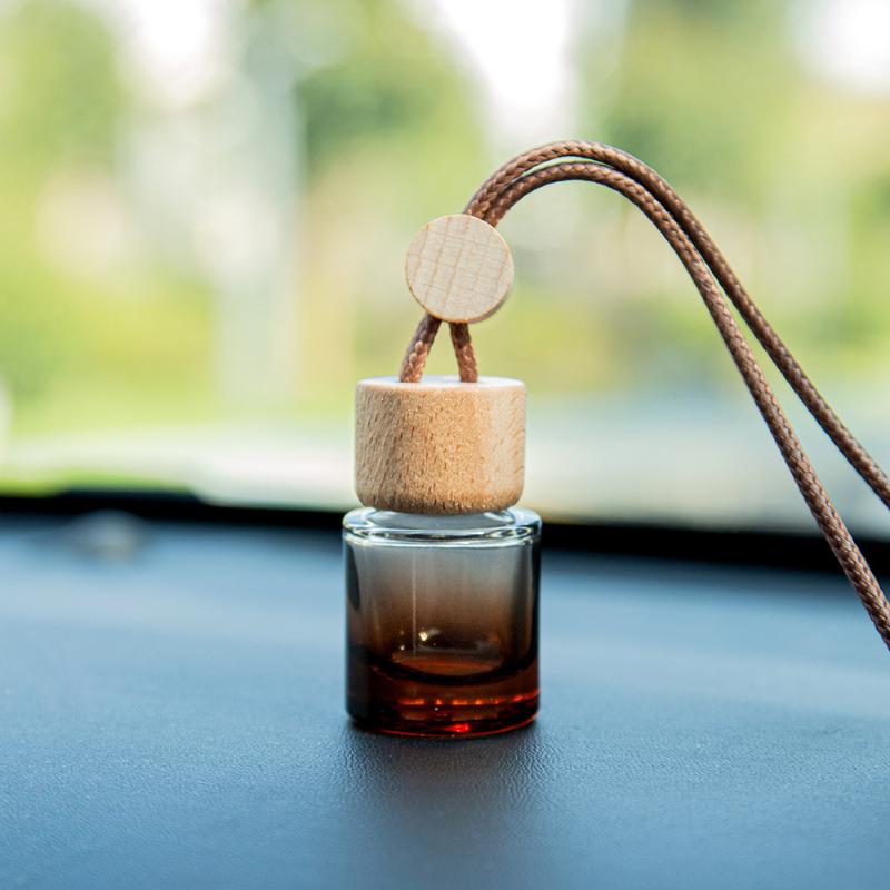 ขวดน้ำหอมปรับอากาศในรถยนต์แบบใ - Perfume New Fragrance บทวิจารณ์และราคา